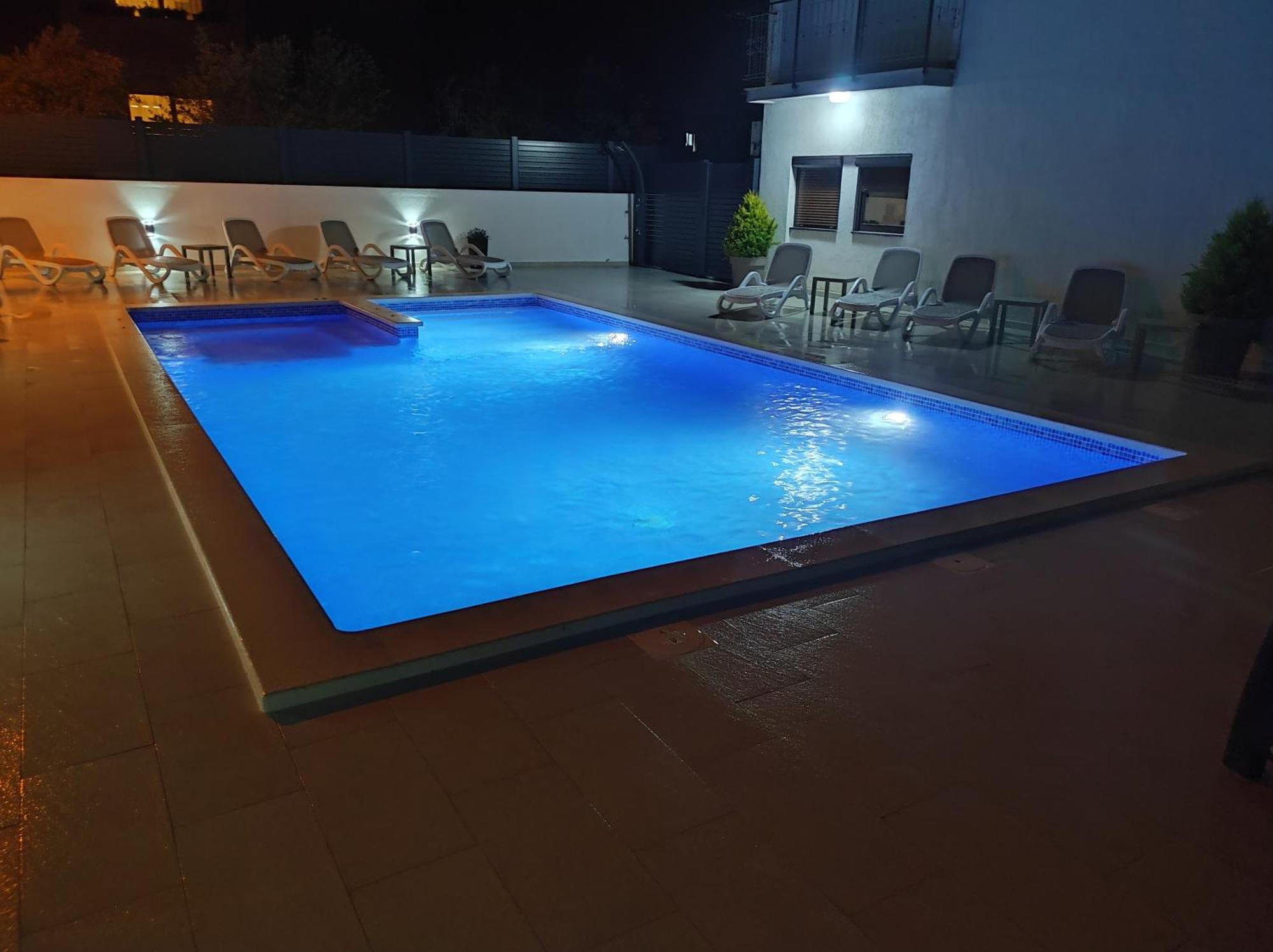 Viktor Rooms And Apartments 2 Rovinj Buitenkant foto